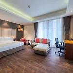 Holiday Inn Kolkata Airport By Ihg
