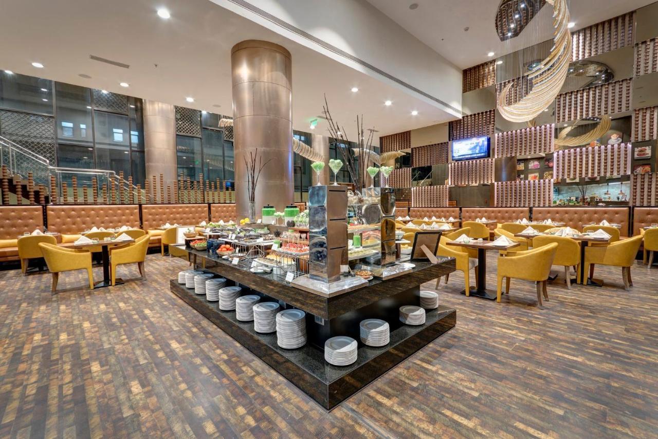 Hotel Holiday Inn Kolkata Airport By Ihg Kolkata